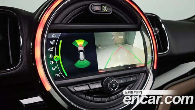 Mini Countryman 2020 — photo 14