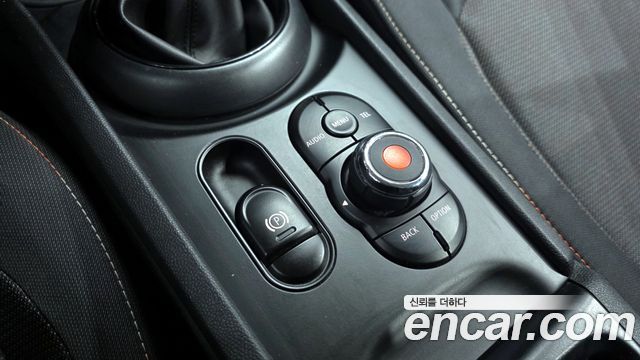 Mini Clubman 2018 — photo 16