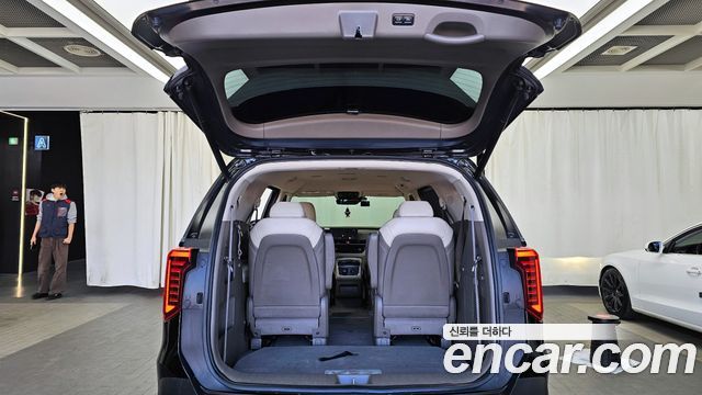 Kia Canival 2025 — photo 26