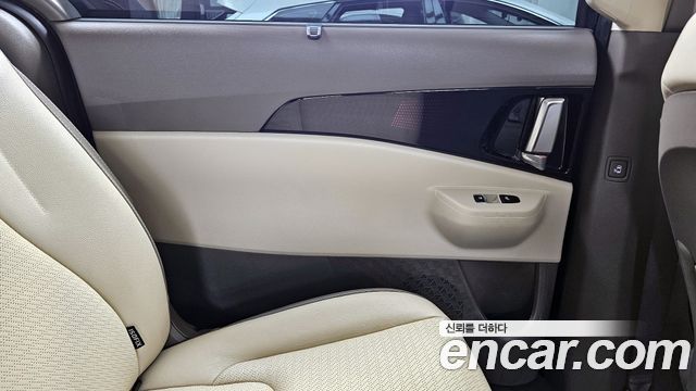 Kia Canival 2025 — photo 15