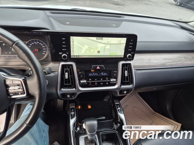 Kia Sorento 2021 — photo 10