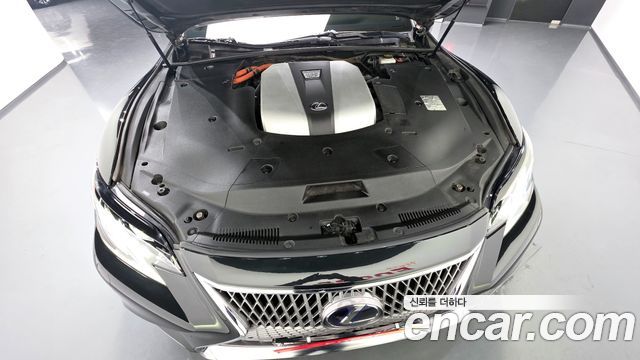 Lexus LS 2018 — photo 6