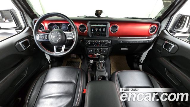 Jeep Wrangler 2021 — photo 10