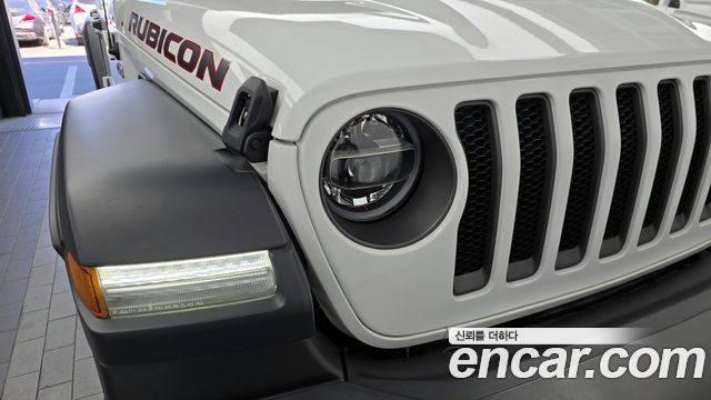 Jeep Wrangler 2021 — photo 8