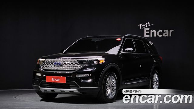 Ford Explorer 2020 — photo 1