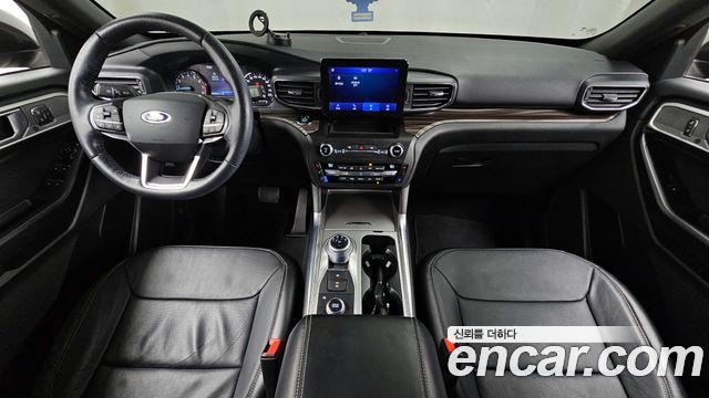Ford Explorer 2020 — photo 10