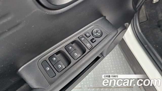 Hyundai Casper 2022 — photo 24
