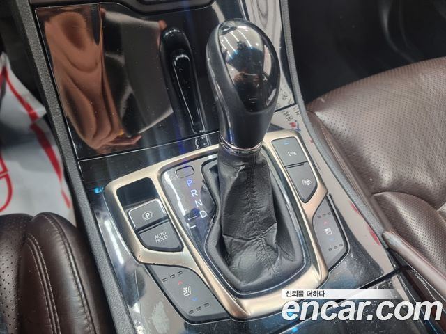 Hyundai Grandeur 2012 — photo 9