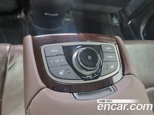 Hyundai Grandeur 2012 — photo 11