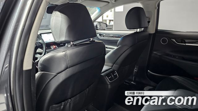 Hyundai Grandeur 2018 — photo 12