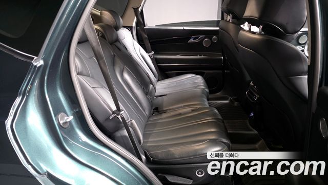 Genesis GV80 2020 — photo 12