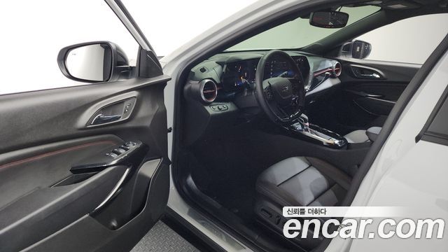 Chevrolet Korea Trax 2025 — photo 13