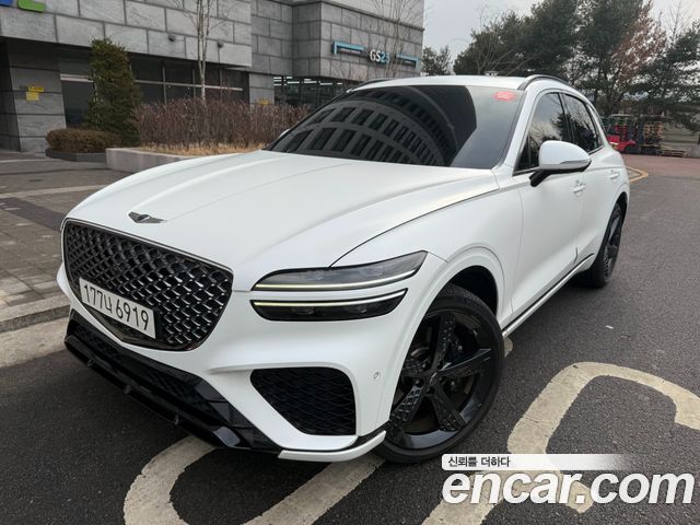 Genesis GV70 2022 — photo 1
