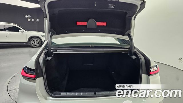 BMW 7-Series 2024 — photo 23