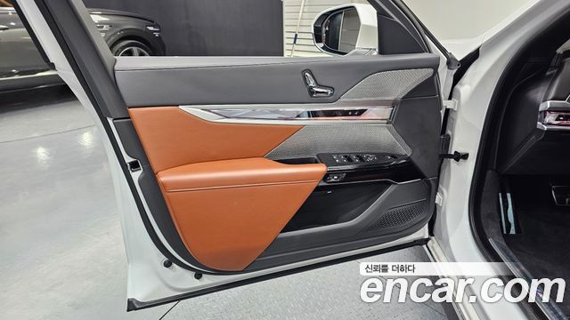 BMW 7-Series 2024 — photo 14