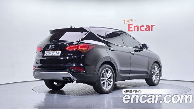 Hyundai Santafe 2017 — photo 2