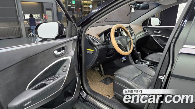 Hyundai Santafe 2017 — photo 10