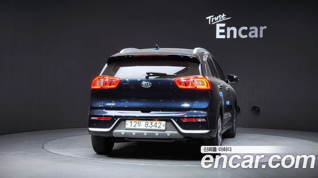 Kia Niro 2019 — photo 4
