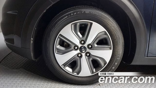 Kia Niro 2019 — photo 5