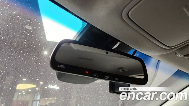 Kia Niro 2019 — photo 27