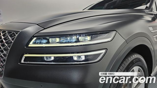 Genesis GV80 2023 — photo 8