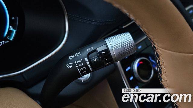 Genesis GV80 2023 — photo 28