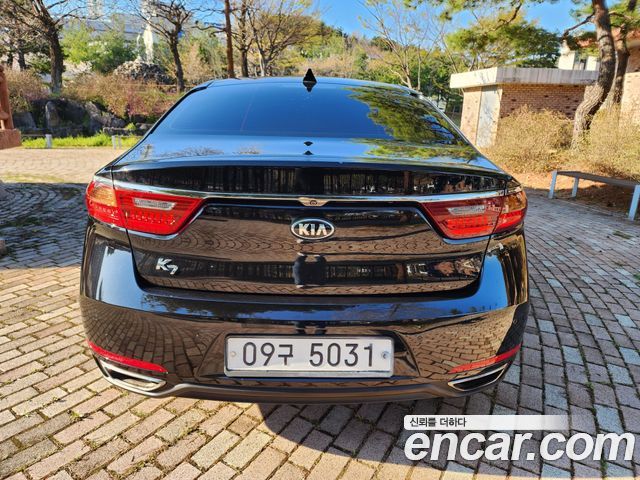 Kia K7 2017 — photo 6
