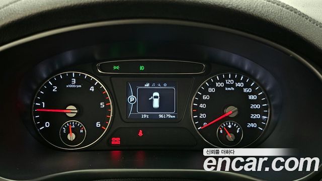 Kia Sorento 2016 — photo 11