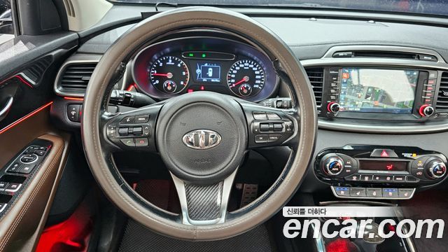 Kia Sorento 2016 — photo 18