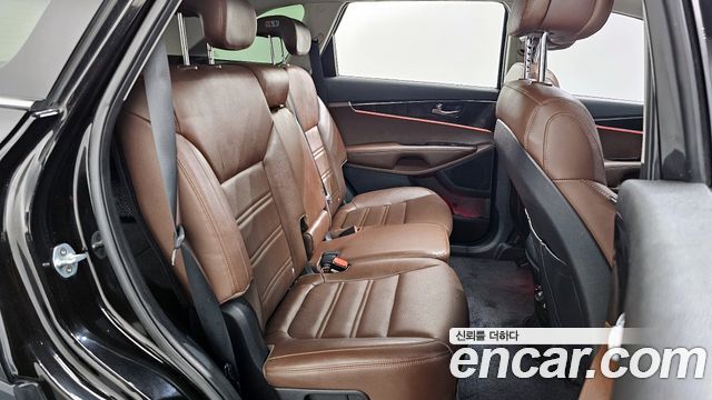Kia Sorento 2016 — photo 31