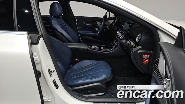 Mercedes-Benz CLS-Class 2022 — photo 17