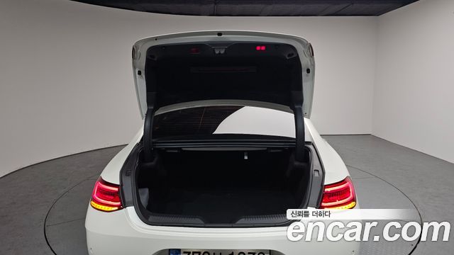 Mercedes-Benz CLS-Class 2022 — photo 26