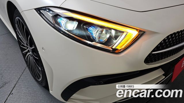 Mercedes-Benz CLS-Class 2022 — photo 8