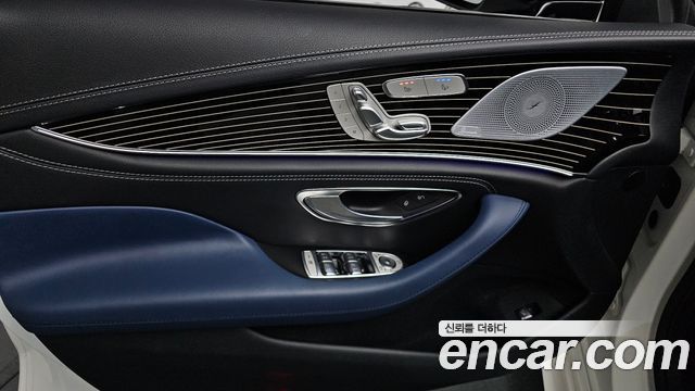 Mercedes-Benz CLS-Class 2022 — photo 14