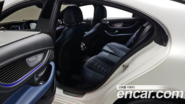 Mercedes-Benz CLS-Class 2022 — photo 16