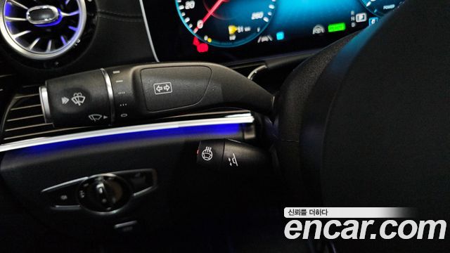 Mercedes-Benz CLS-Class 2022 — photo 29