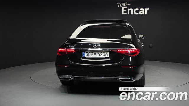 Mercedes-Benz S-Class 2022 — photo 4