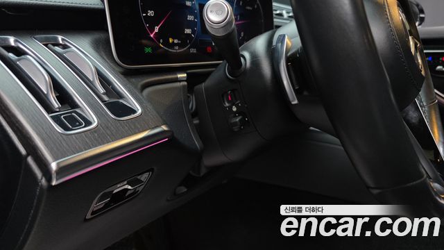 Mercedes-Benz S-Class 2022 — photo 28
