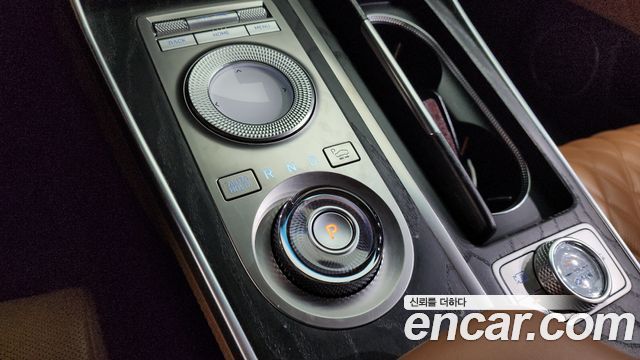 Genesis GV80 2021 — photo 12
