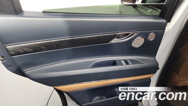 Genesis GV80 2021 — photo 15