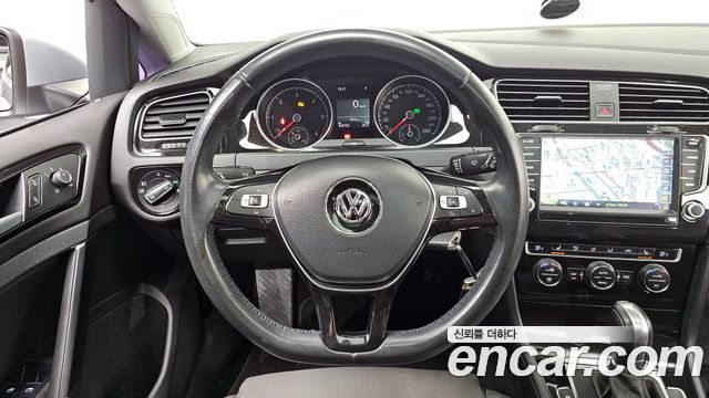 Volkswagen Golf 2015 — photo 13