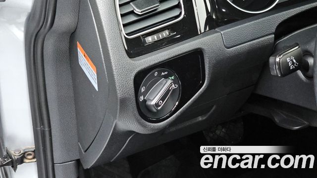 Volkswagen Golf 2015 — photo 20