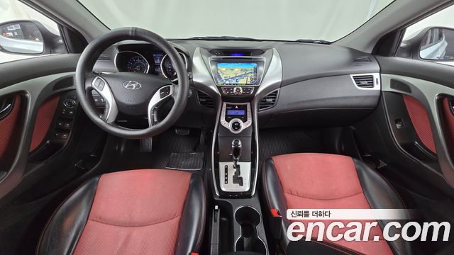 Hyundai AVANTE 2012 — photo 7