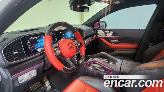 Mercedes-Benz GLE-Class 2021 — photo 9