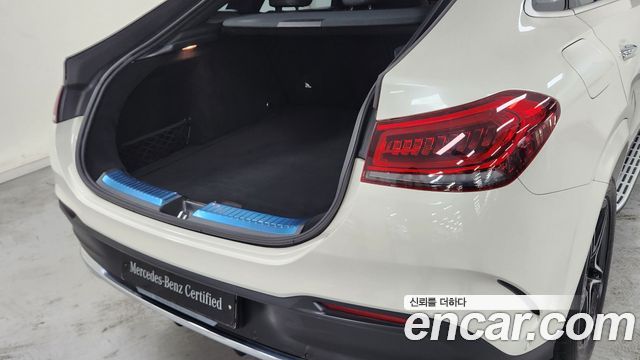 Mercedes-Benz GLE-Class 2021 — photo 11