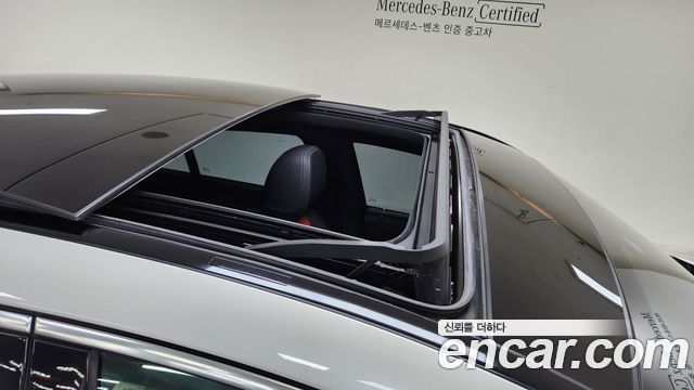 Mercedes-Benz GLE-Class 2021 — photo 12