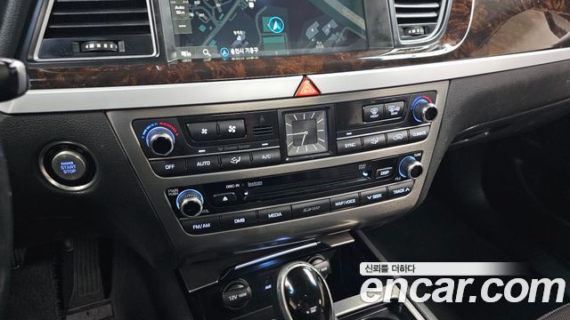 Hyundai Genesis 2015 — photo 23