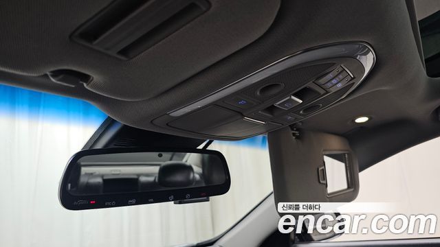 Hyundai Genesis 2015 — photo 24