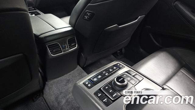 Hyundai Genesis 2015 — photo 27
