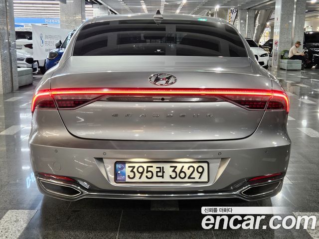 Hyundai Grandeur 2022 — photo 4